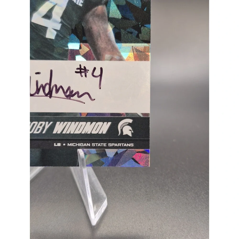 2023 Onit Jacoby Windmon #4 Autograph Ice /300 Michigan State Spartans